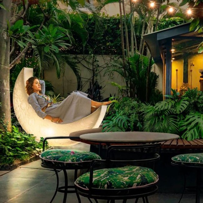 My Moon Lamp – Lampada Scenografica a Forma di...