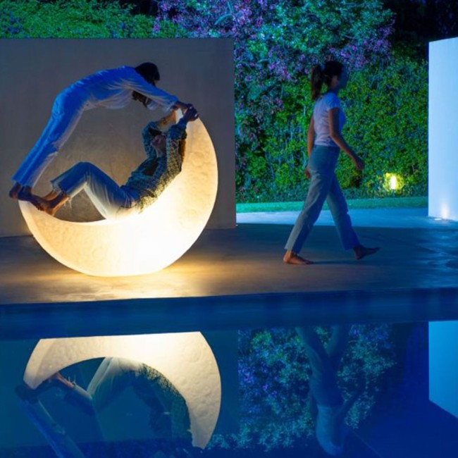 LAMPADA IN LLDPE "MY-MOON"  Cm.152x44 h.122