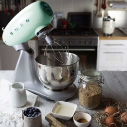 Smeg Impastatrice planetaria 50's Style verde pastello