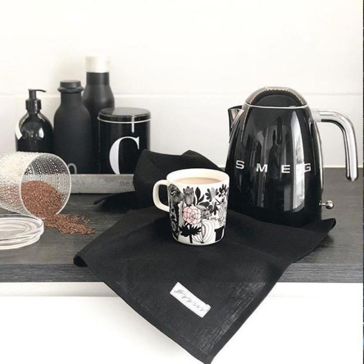Smeg Bollitore 50's Style 1,7 litri nero