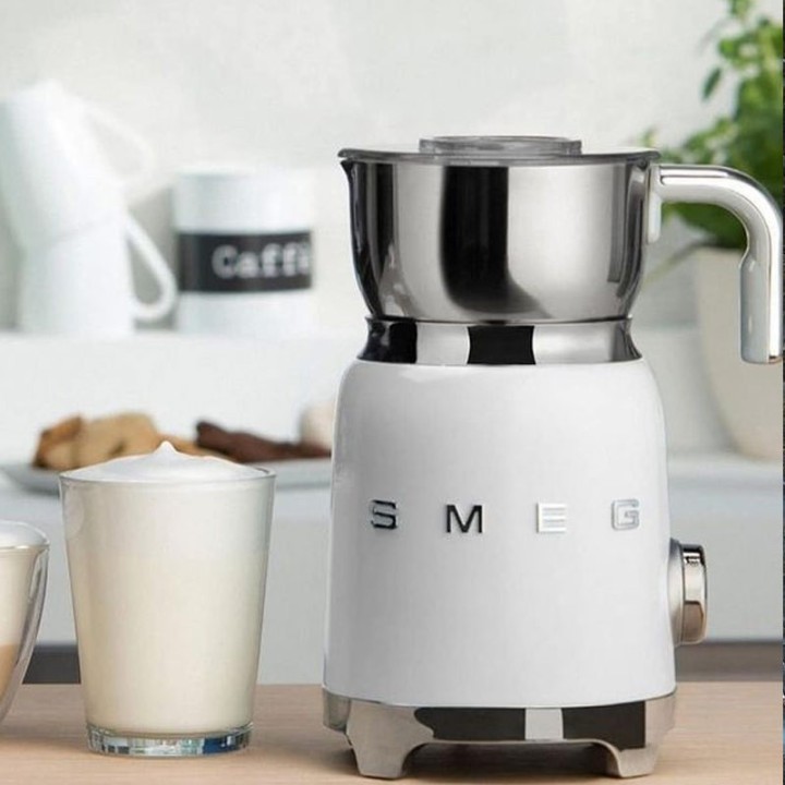 Smeg Montalatte 50's Style bianco