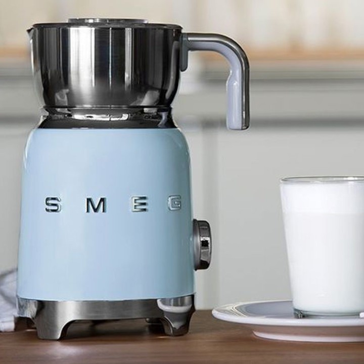 Smeg Montalatte 50's Style azzurro