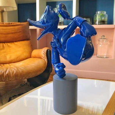 DONALD EXCITED BLUE  2