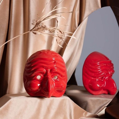 Macrì maschera di Pulcinella rossa media H18,5cm 2