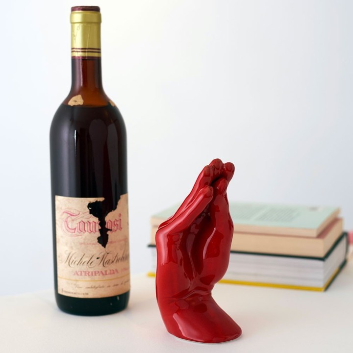 Macrì Mano Che Vuò rossa 18 cm