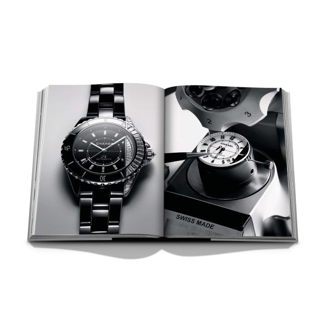 CHANEL 3-BOOK SLIPCASE (NEW EDITION)
