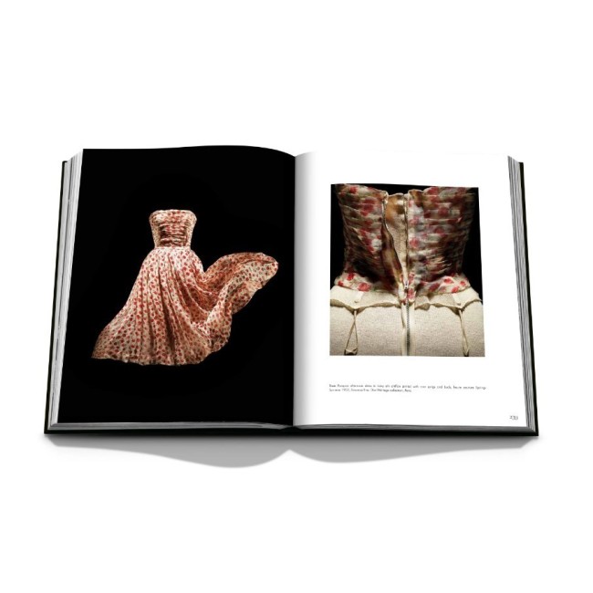 DIOR BY CHRISTIAN DIOR