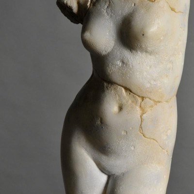 NUDO VENUS SCULTURA  2