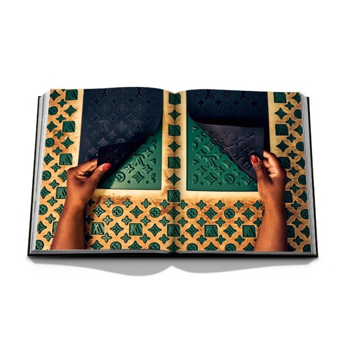 Assouline Libro Louis Vuitton Manufactures
