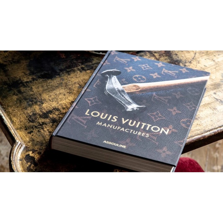 Assouline Libro Louis Vuitton Manufactures