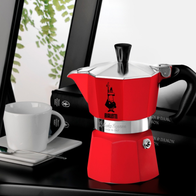 Bialetti Moka Express 3 Tazze Rossa – Espresso Iconico... 2