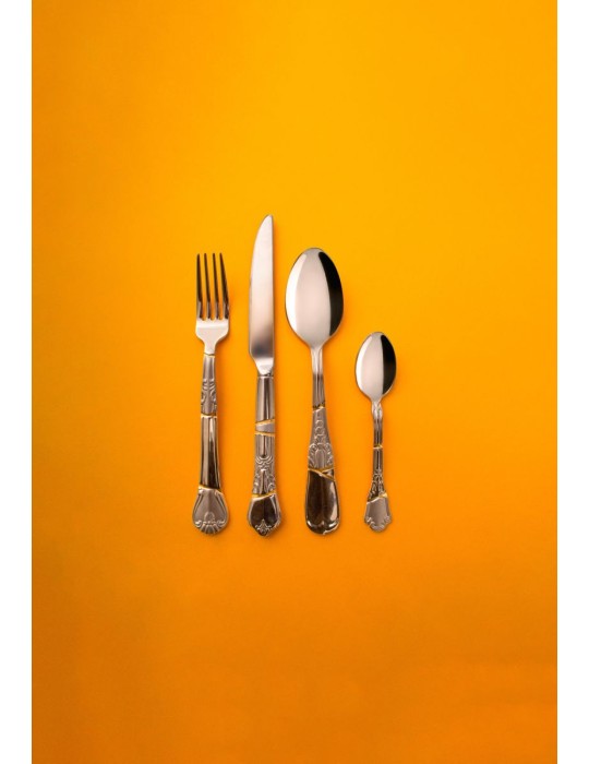 SET DI 4 POSATE IN ACCIAIO E ORO "KINTSUGI CUTLERY