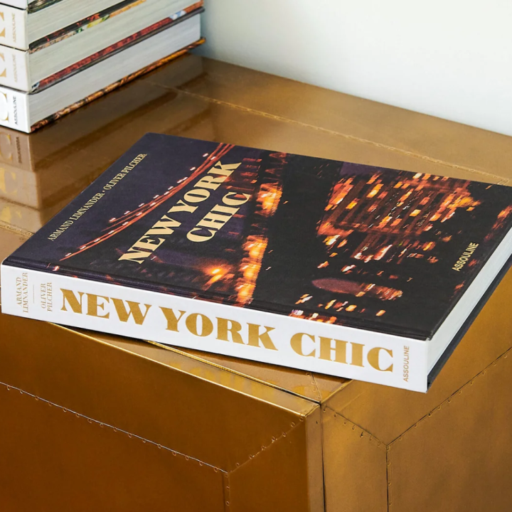 Assouline Libro New York Chic copertina in seta
