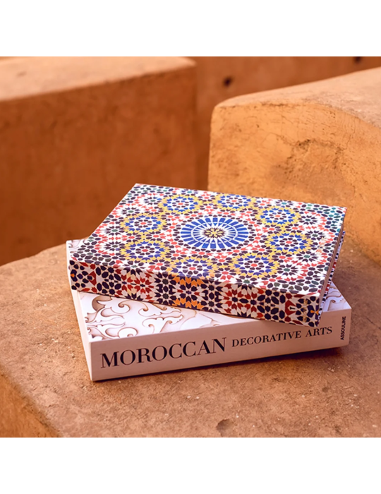 MOROCCAN DECORATIVE ARTS