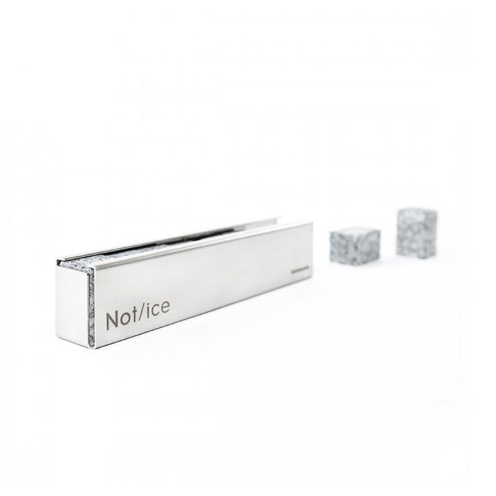 KnIndustrie Set di 8 cubetti Not/Ice in pietra ollare