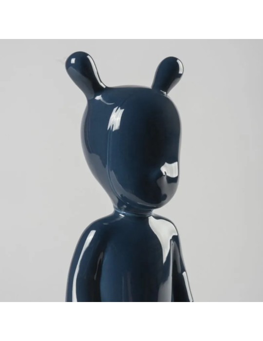 Figurina The Dark Blue Guest Piccolo – Lladró