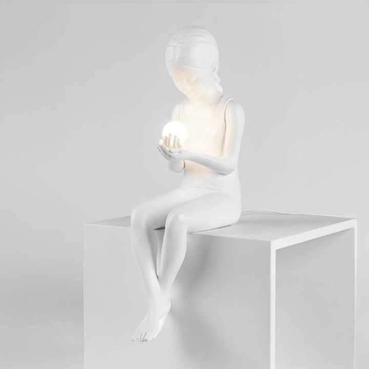 Seletti Innerglow Mini Girl lampada dimmerabile
