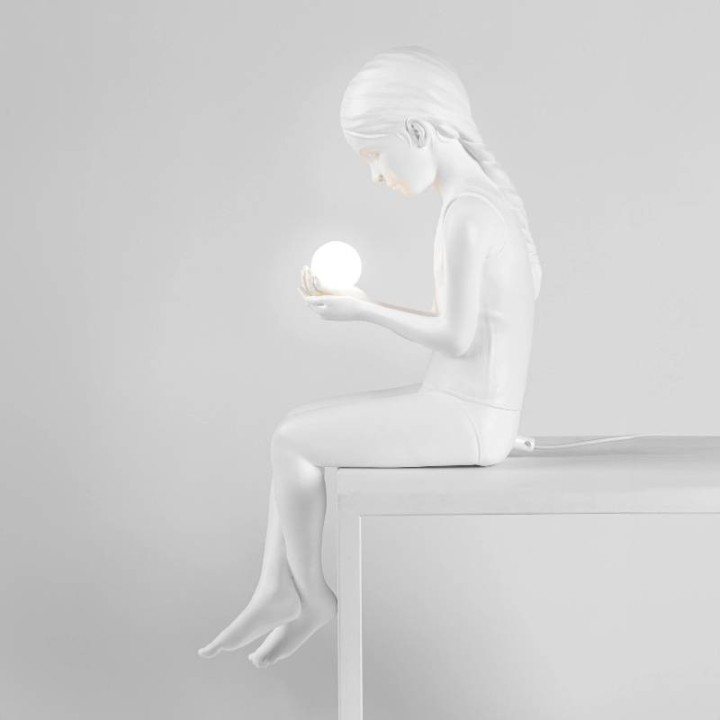 Seletti Innerglow Mini Girl lampada dimmerabile
