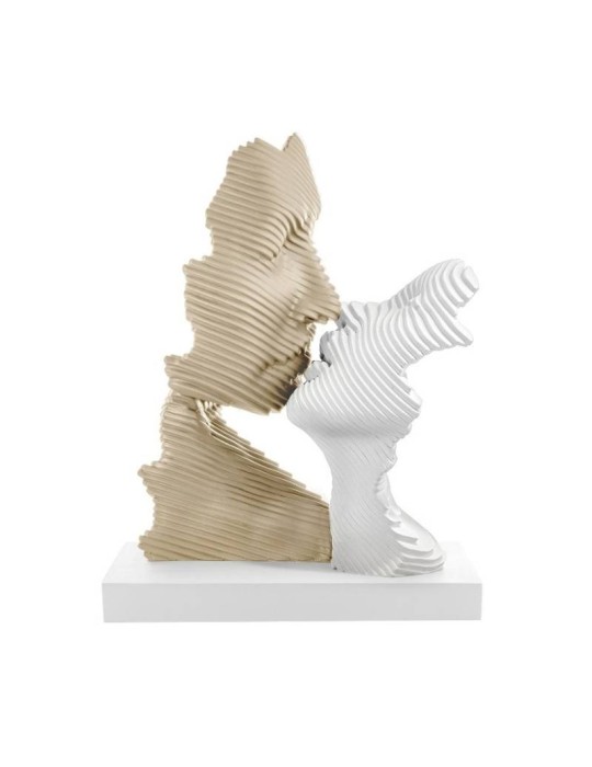 Scultura Bacio Stilizzato Nocciola Bianco Bongelli Preziosi in Marmorino – Design Moderno