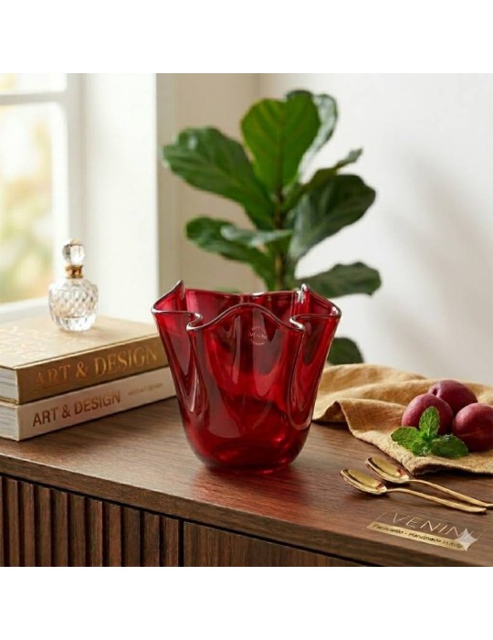 Vaso Fazzoletto Venini Magenta – Icona di Design in Vetro di Murano