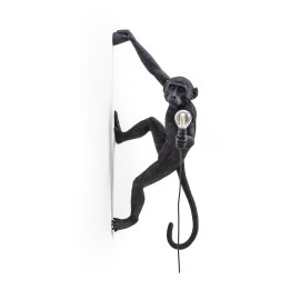Seletti Monkey Lamp nera appesa mano destra 65 cm