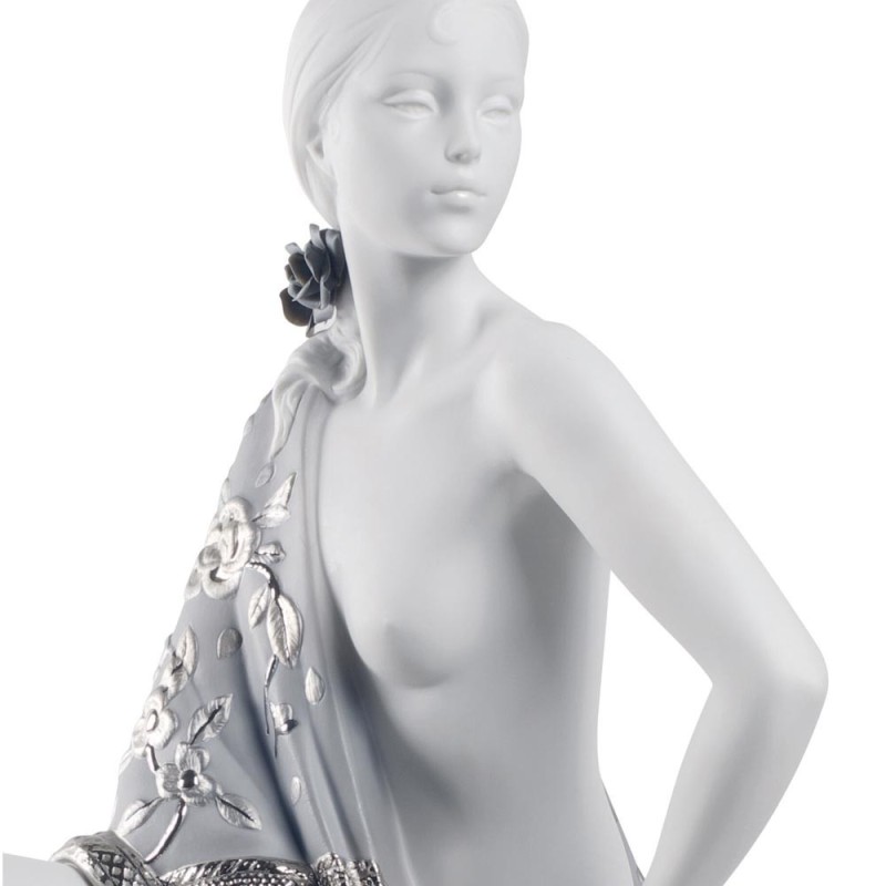 Lladrò Scultura Donna con scialle argento in...