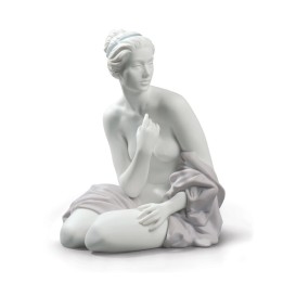 Lladró Statua Bagnante seduta alta 22 cm