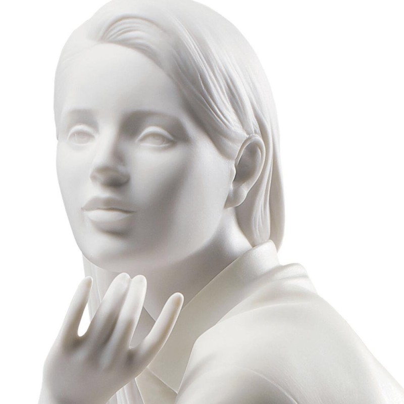 Lladrò Statua donna Un Momento di Tranquillità...