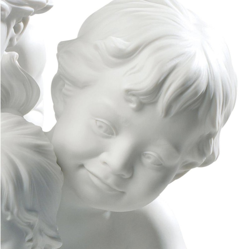 Lladrò Statua Curiosità Infantile in porcellana...
