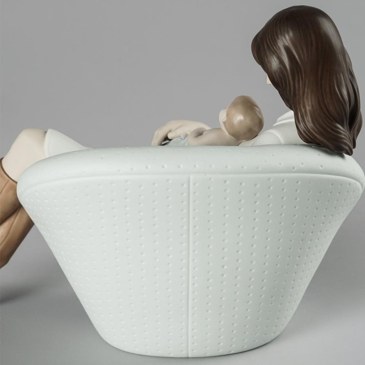 Lladró Statua Dormendo con mamma alta 22 cm
