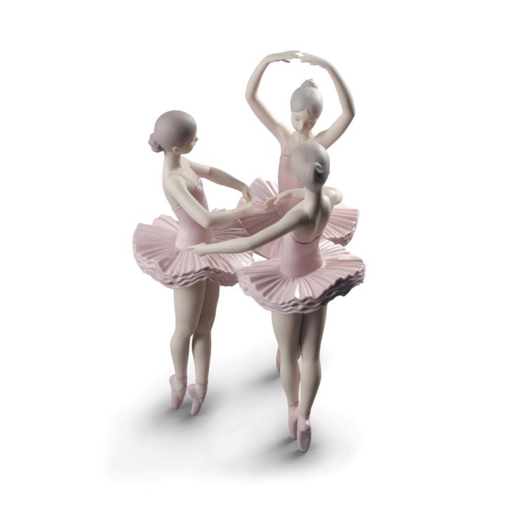 Lladró Statua Posa di ballo alta 31 cm