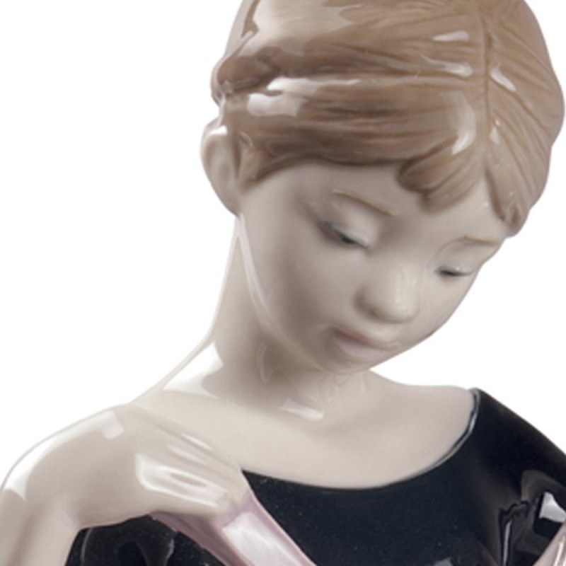 Lladrò Statua bimba L\'abito del debutto in...