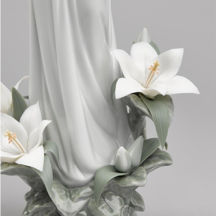Lladró Statua Madonna dei fiori alta 33 cm