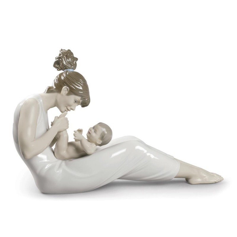 Lladrò Statua Risate con mamma in porcellana handmade