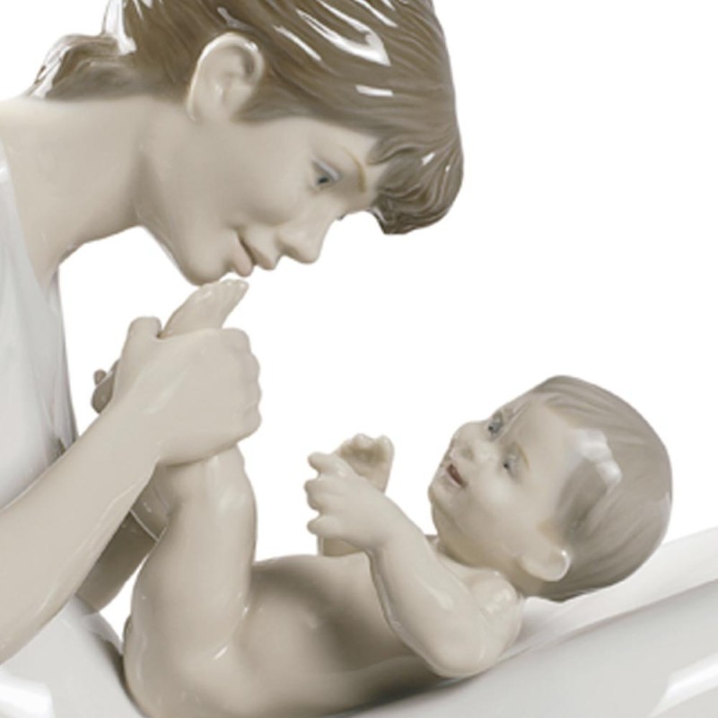 Lladrò Statua Risate con mamma in porcellana...