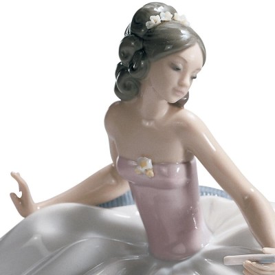 Lladrò Statua Dama in porcellana handmade 2