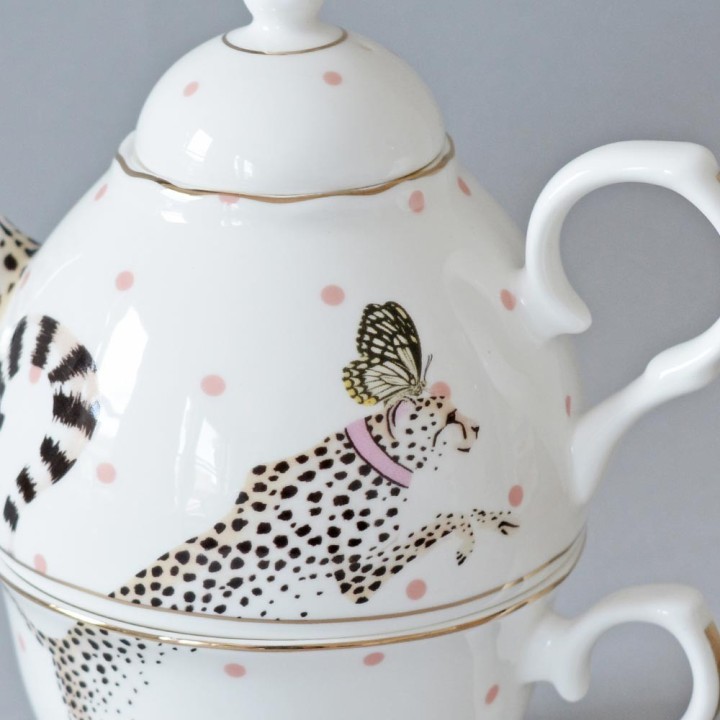 Yvonne Ellen Tea for one Cheetah